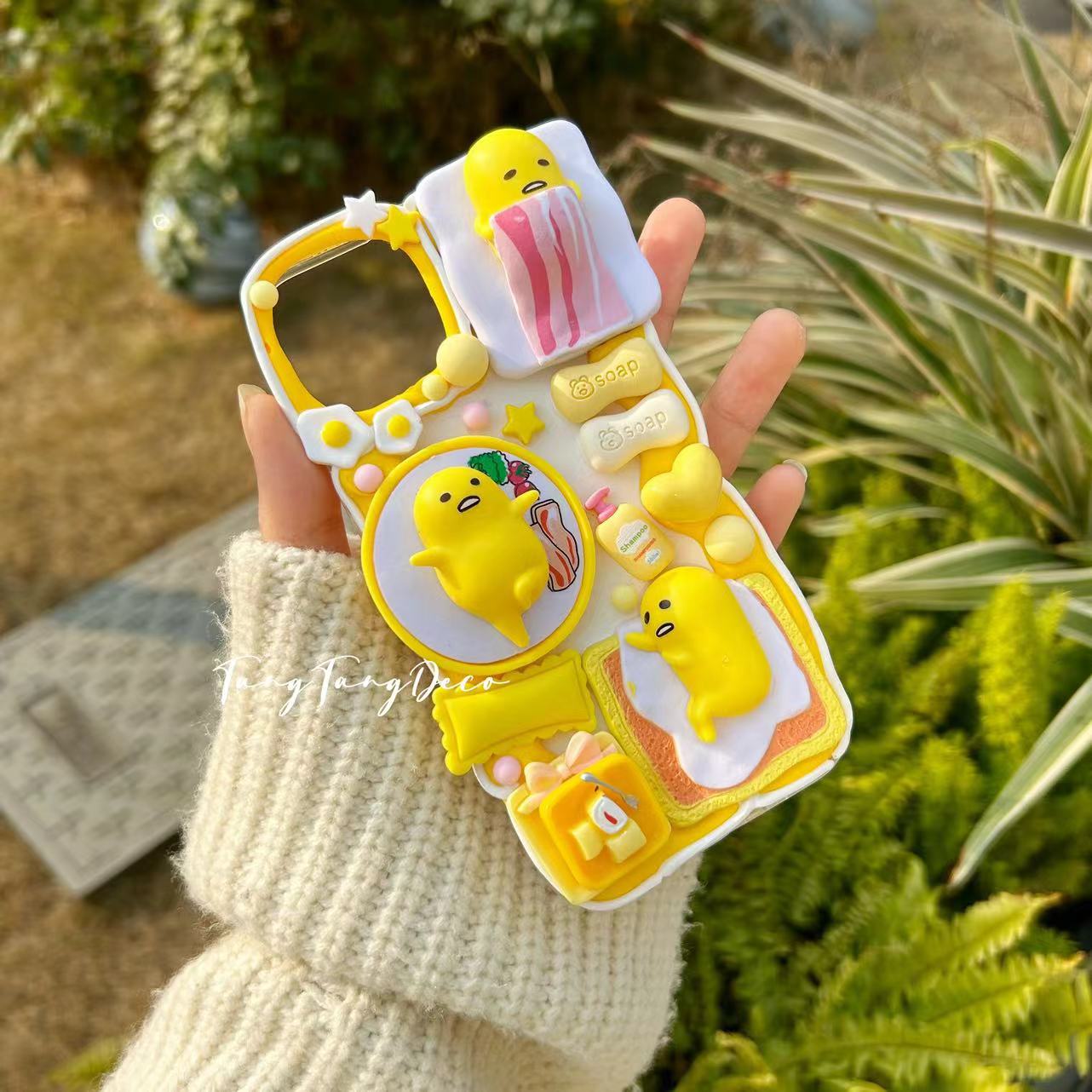 Gudetama and Pochacco phone case