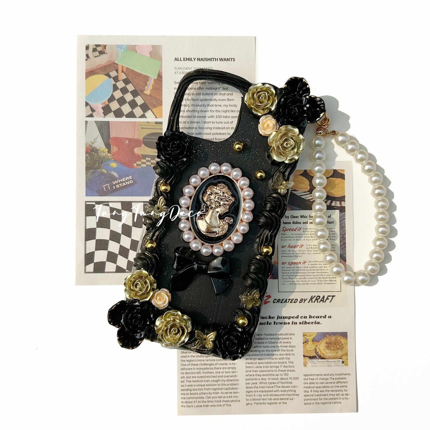 White and black baroque phone case